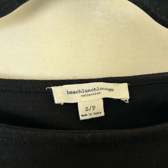 Striped dress with tulle sleeves - Picture 7 of 9